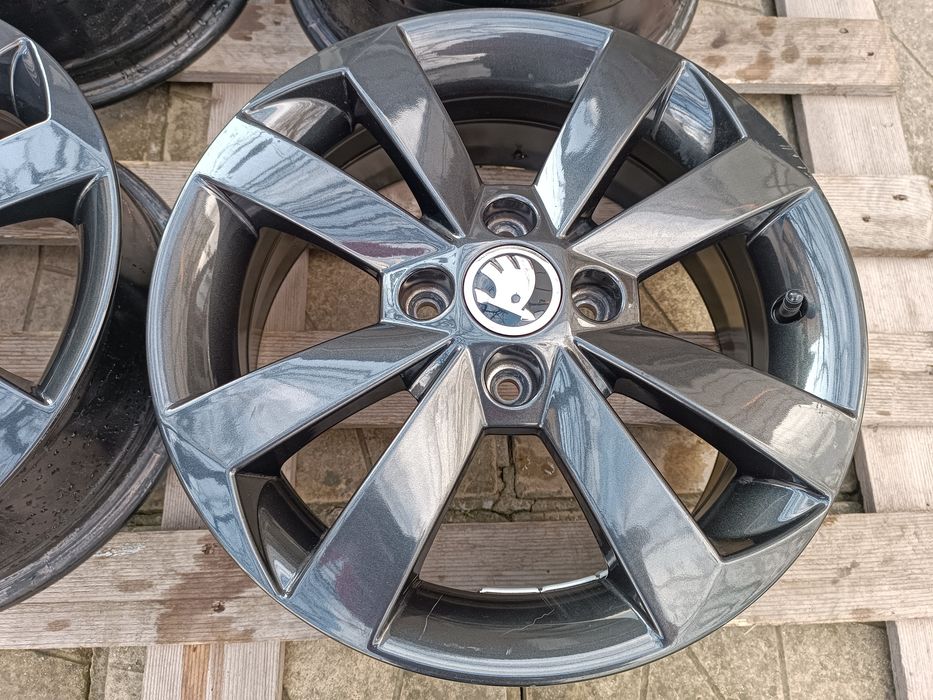 Лети джанти 15ки 4х100 Skoda