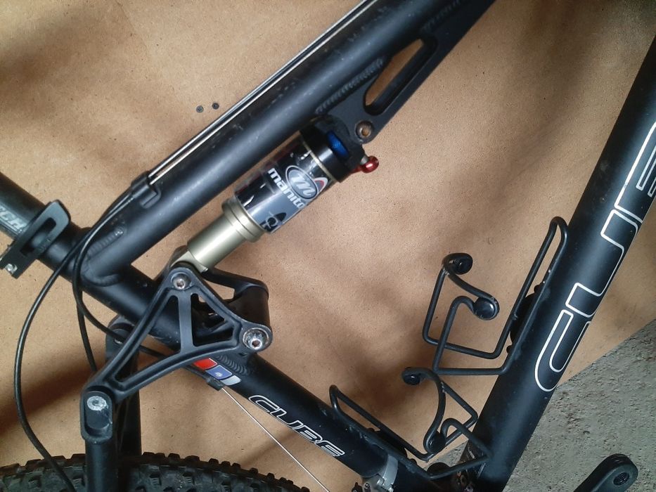 FullSuspension Cube 3x9 speed