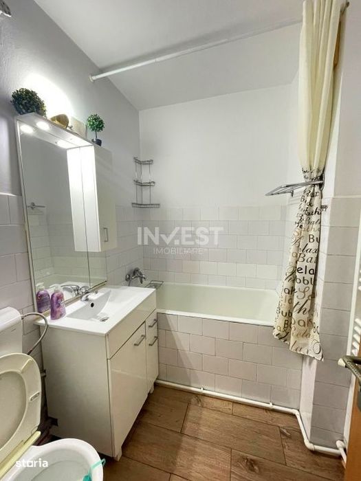 Apartament 3 camere decomandat-66 mp-Podu Ros-Restaurant Odeon