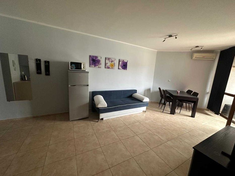 Продава се Двустаен апартамент в к.к. Слънчев бряг - 60 кв.м за 1375 €/кв.м - Снимка #1