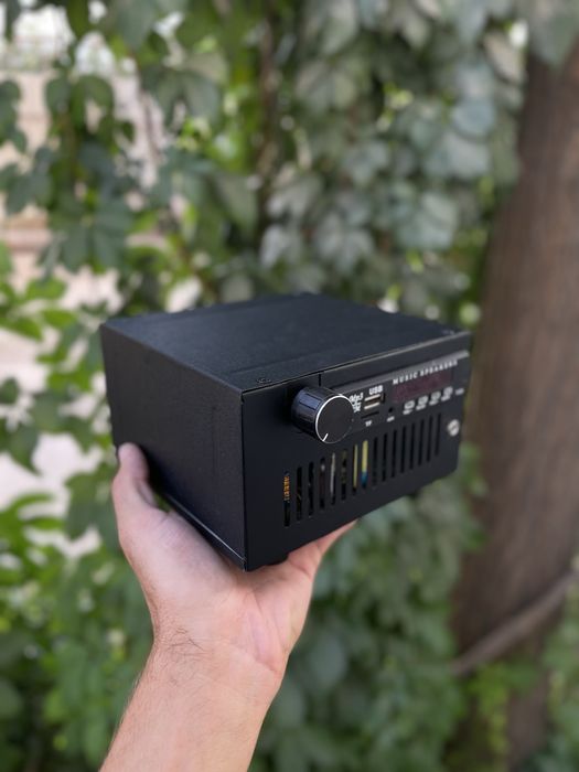 Усилитель 2 канальный с блоком питания на борту, подключил и слушай!!!