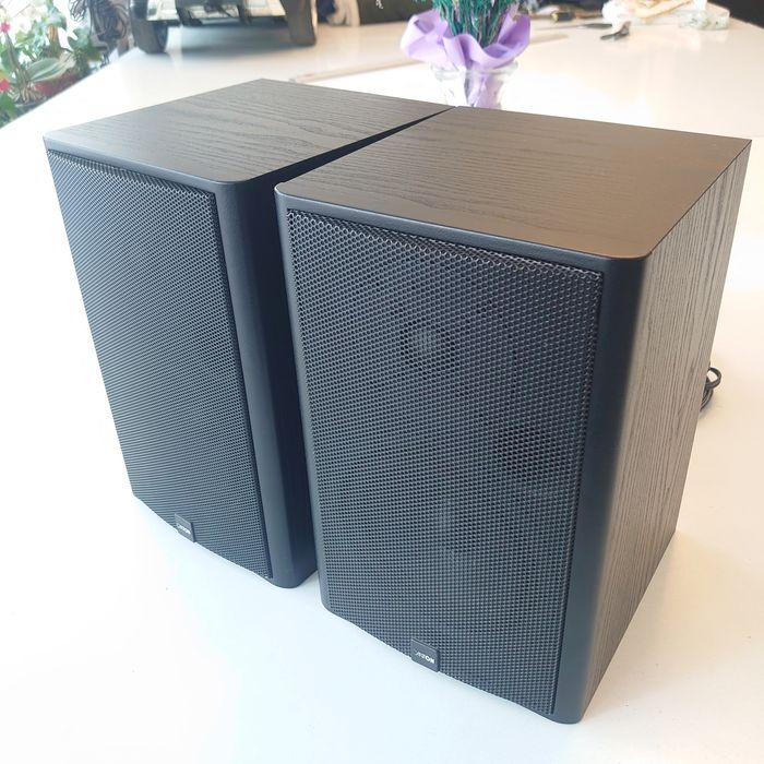 Boxe Canton  monitor