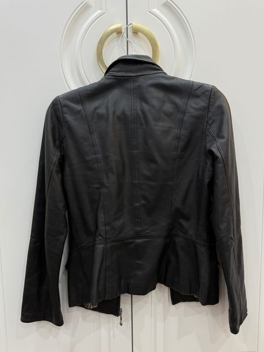 Кожанка кожаная куртка