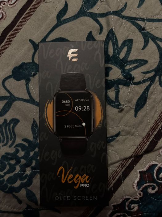 Vând smartwatch nou