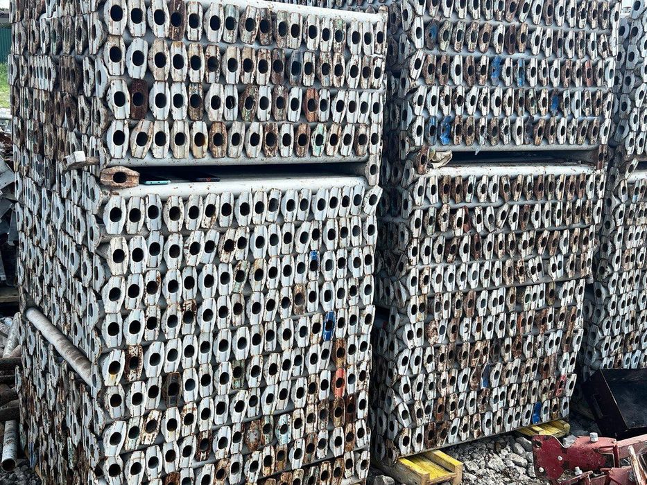 Леса монолитные каплок