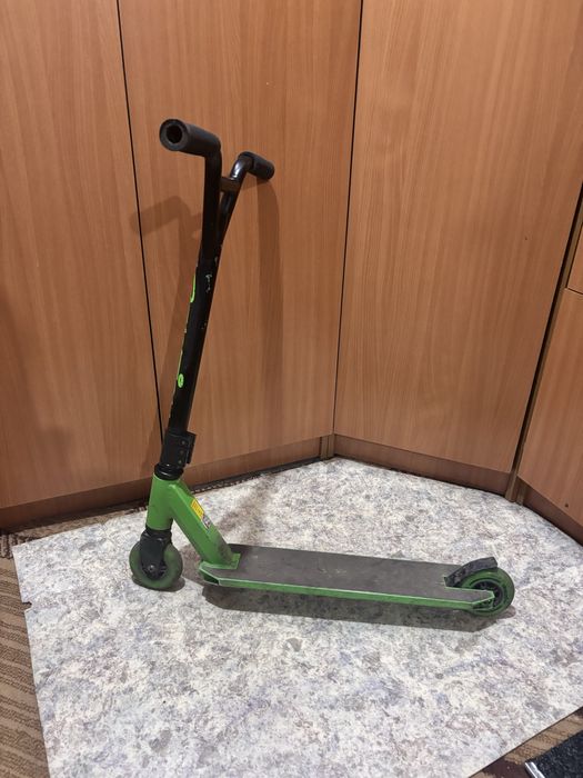 Самокат для трюков