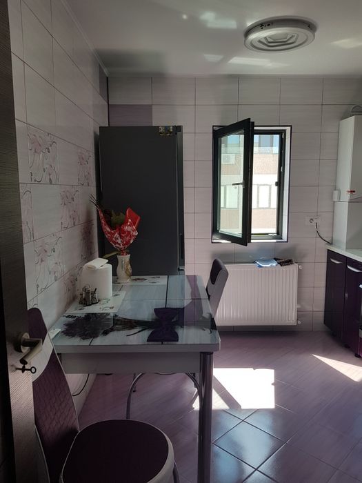 Apartament cu 2 camere decomandate in cartierul Compozitorilor