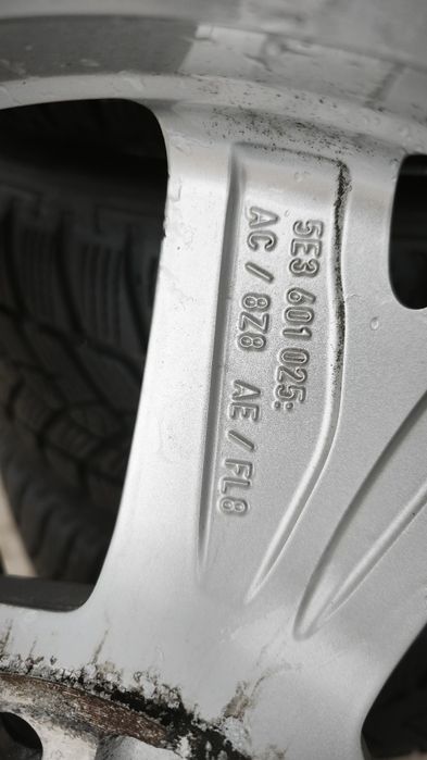 Jante skoda  205/55/17 fulda