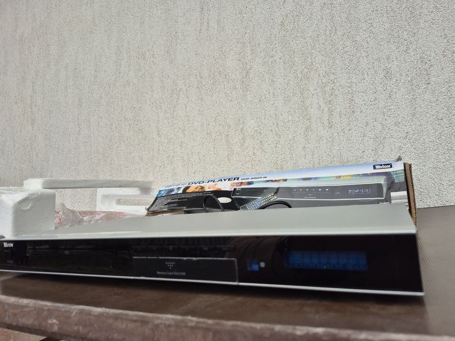 Vând DVD Player marca Tevion model 2007H