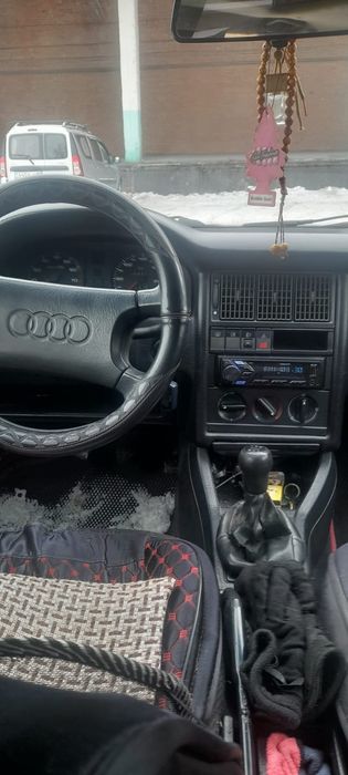 Ауди 80 b4 1991год