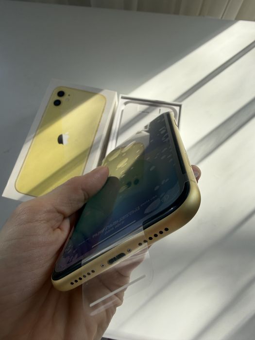 Айфон 11 256гб в отличном состоянии