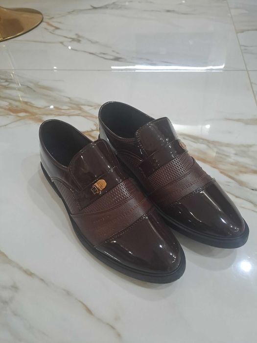 Мъжки обувки кожа + лак,елегантни за всякъкъв повод