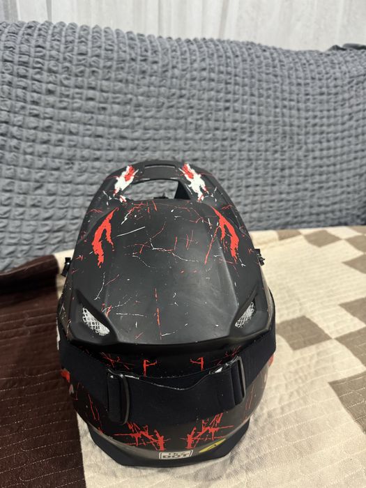 Продам шлем Orz