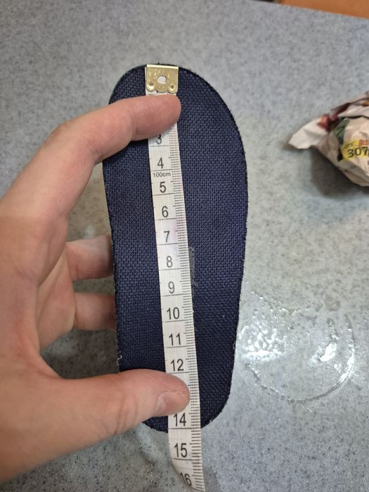 Кроссовки детские