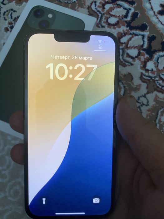 Продам iPhone 13