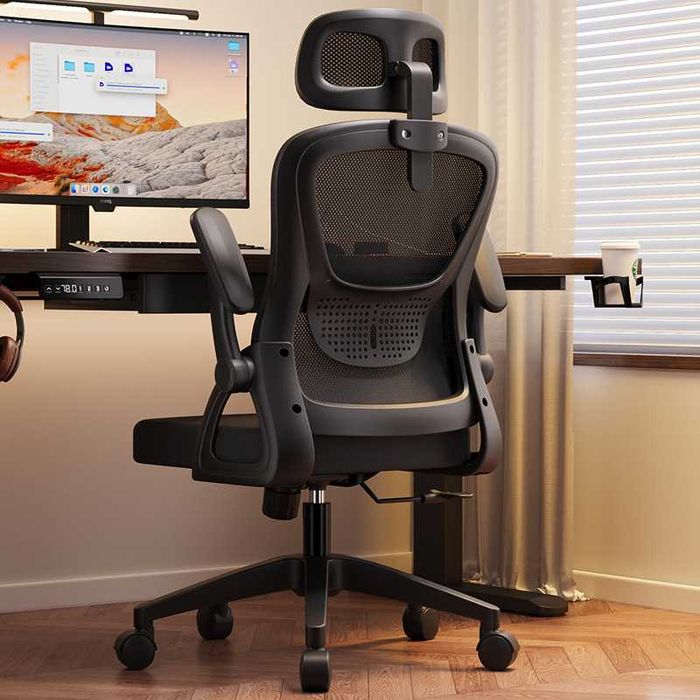 Эргономичное офисное кресло комфорт