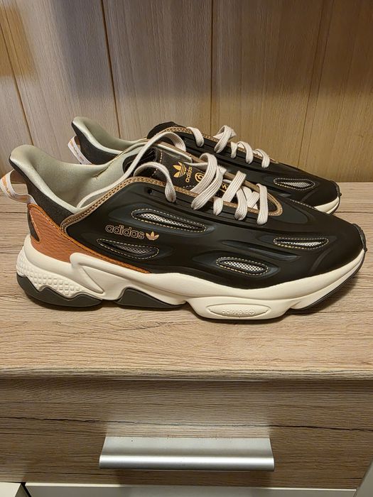 Маратонки ADIDAS