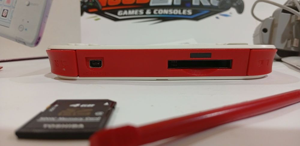 Nintendo 2DS С кутия