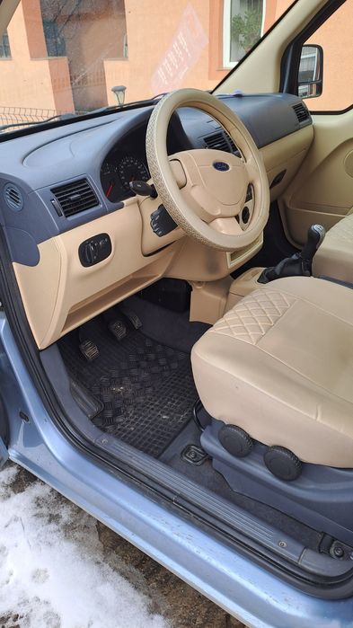 Vand autoturism Ford Tourneo Conect