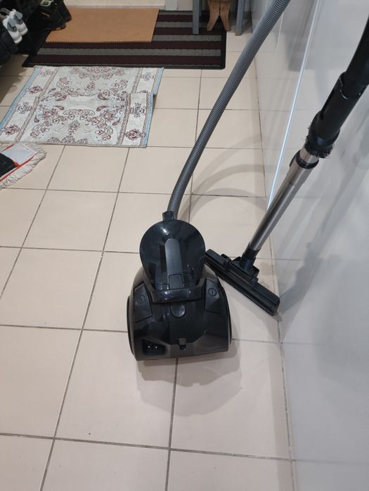 Продам пылесос Tefal