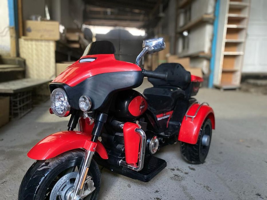 мотоцикл красный