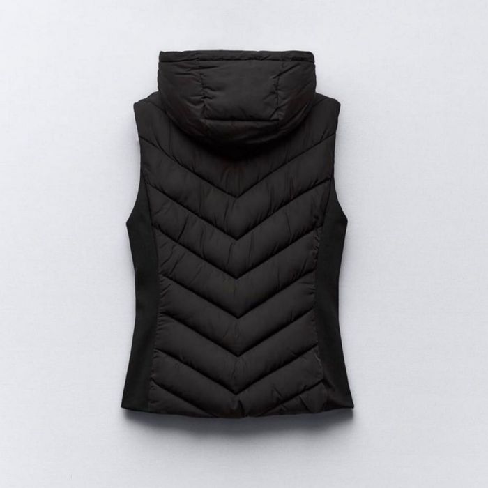 Zara бомбер, жилет оригинал.