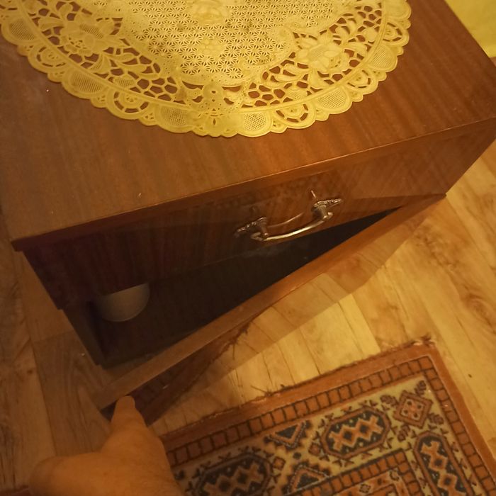 Продам тумбочка, мебель, для спальни, для дома