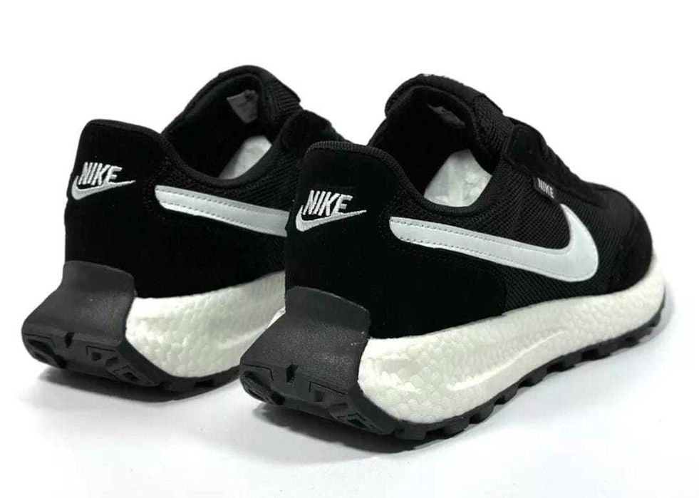 Кросовки новые продам