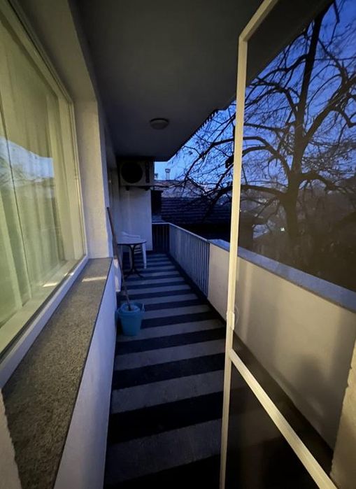 Дава се под наем Тристаен апартамент в Пловдив, Център - 90 кв.м за 382.5 € - Снимка #9