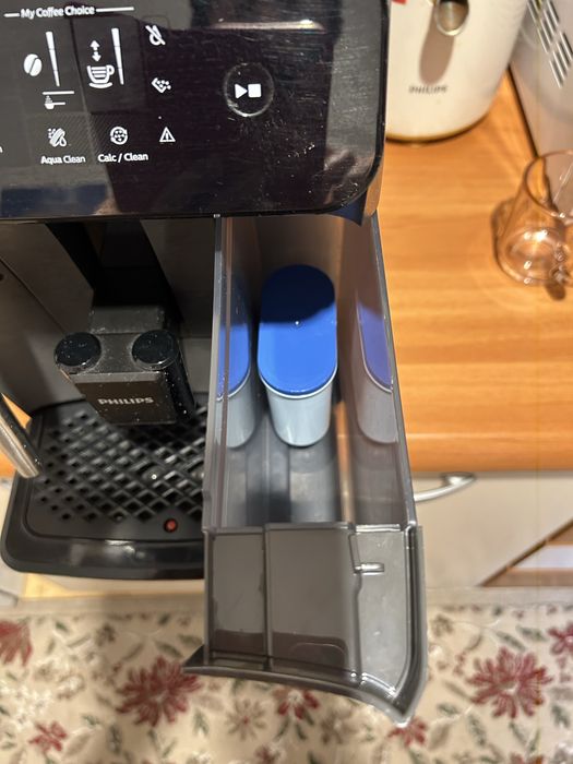 Espresor automat Philips + kit intretinere Saeco