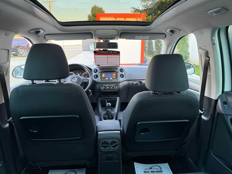 Volkswagen Tiguan 2.0  / Full optional/ Trapa Panoramica/ Incalzire