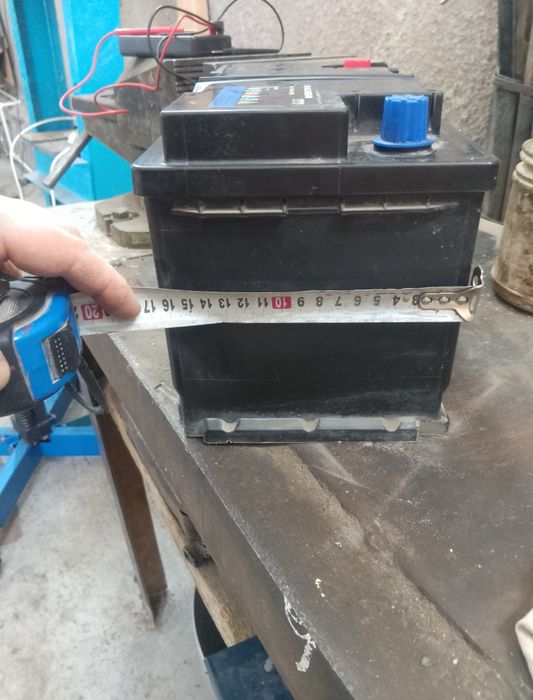 Аккумулятор аком