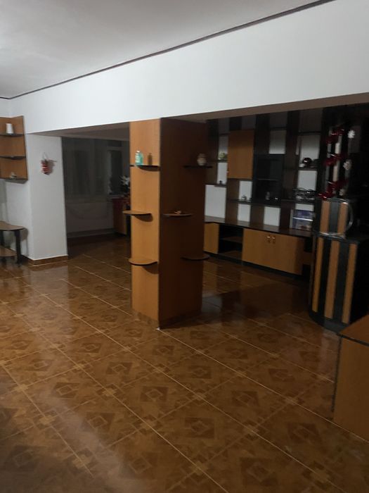 Apartament spatios 2 Camere Slanic Moldova