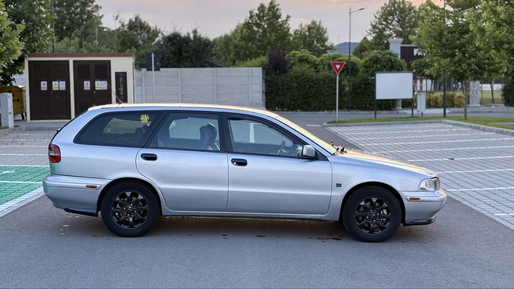 VOLVO V40 2000 — imagine 4