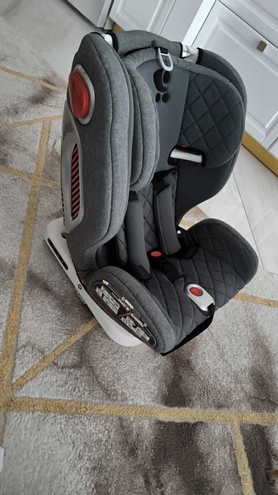 Scaun de masina pentru bebe