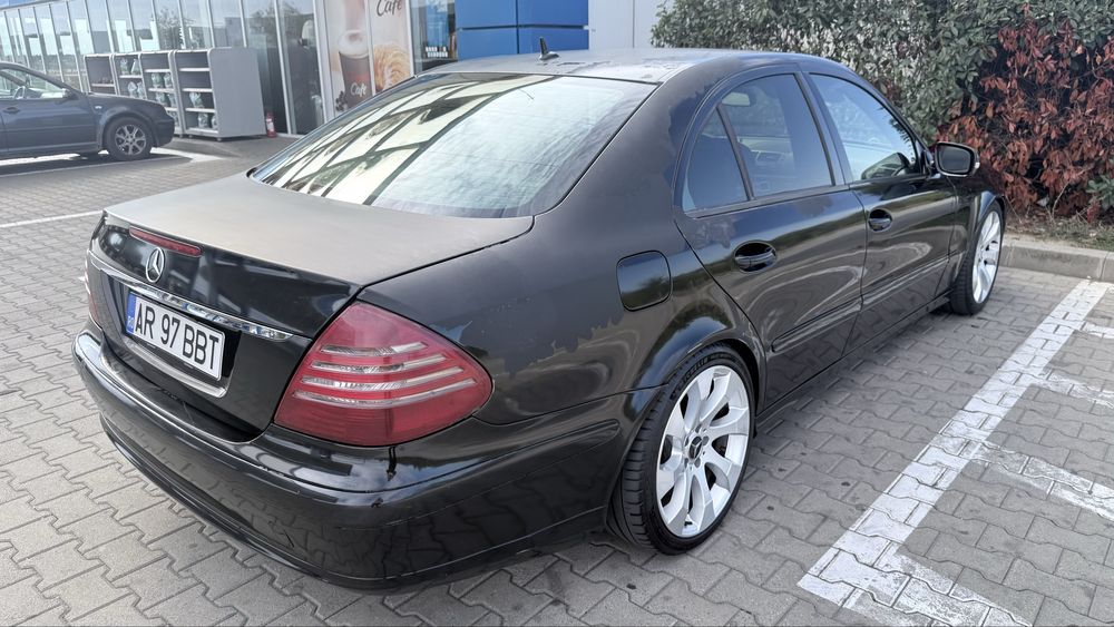 Mercedes E- class