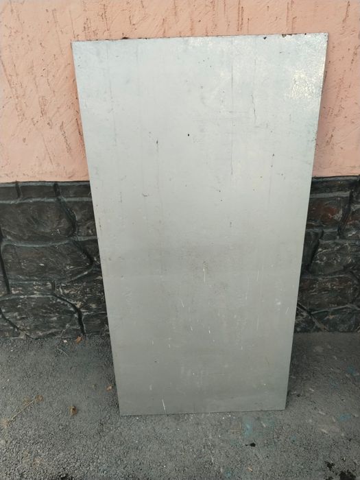 Продам зеркала разных размеров