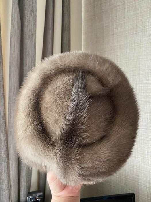 Норковые шапки