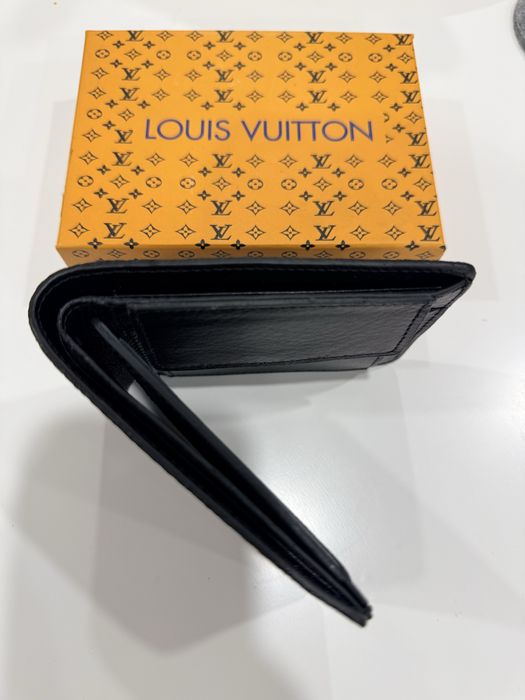 Vand portofel CK & LV