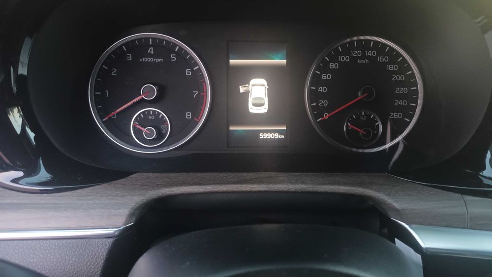 KIA K5  Special prestige 23/24  sotiladi