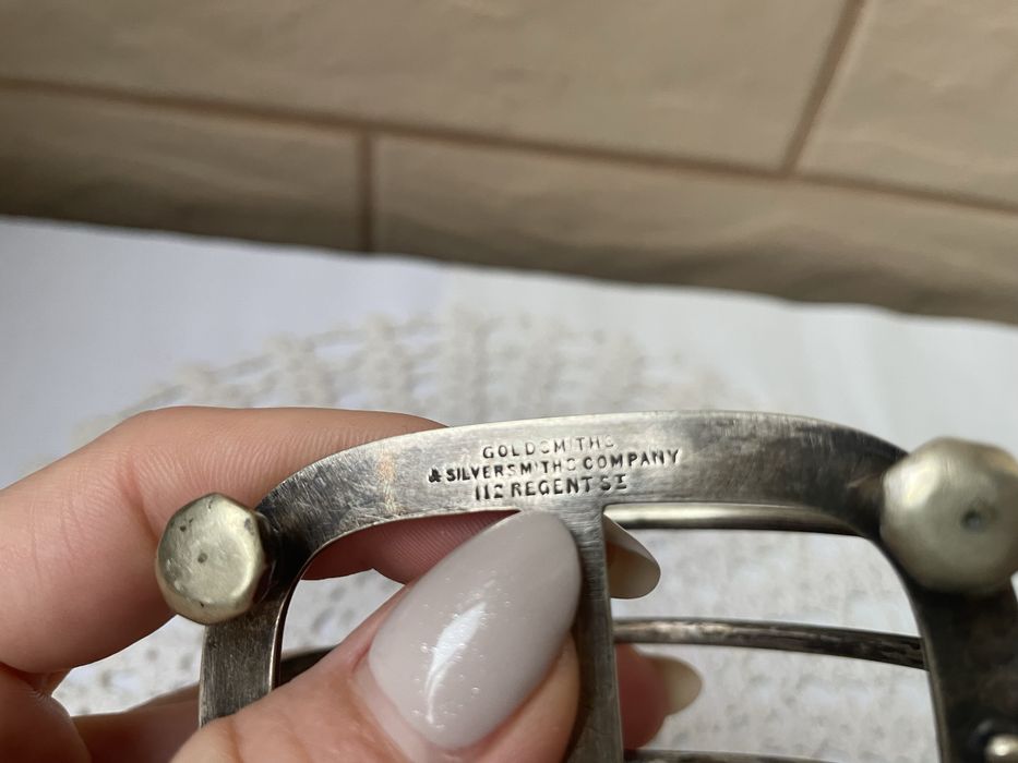 Красива посребрена поставка за филийки от Англия