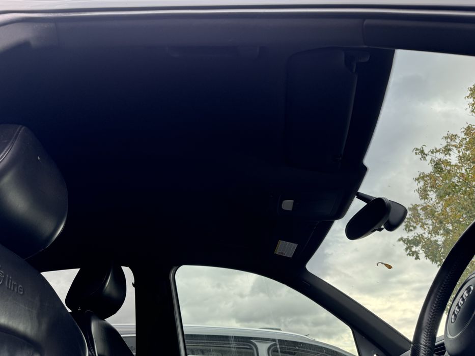 черен таван AUDI Q3 sportback