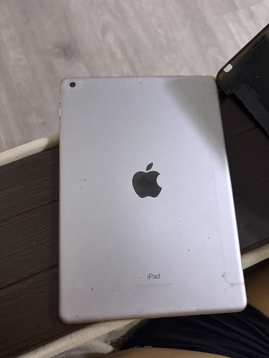 Продам Ipad 3 (128гб)