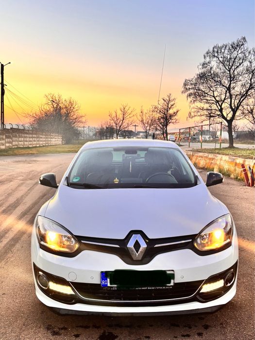 Renault Megane 3 Hatchback 2014 – Ediția Bose | 1.6 dCi | 130 CP