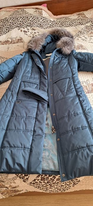 Продам зимнее пальто