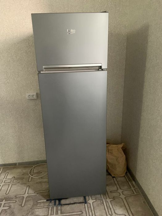 Холодильник BEKO