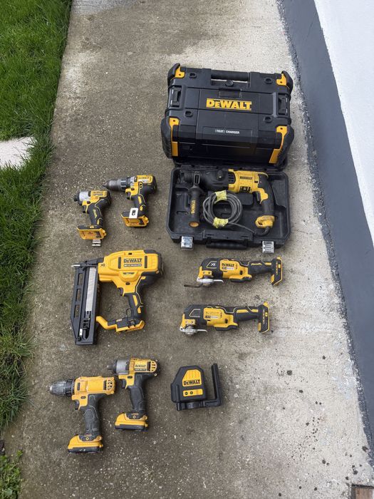 Scule Dewalt