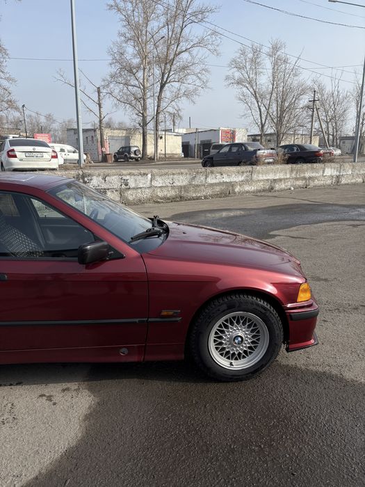 Продам БМВ Е36 1.8 л мотор м 43