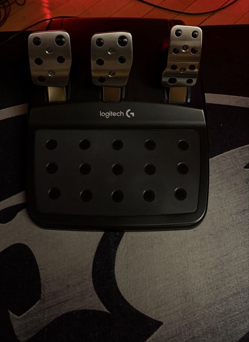 Logitech G29 волан + педали