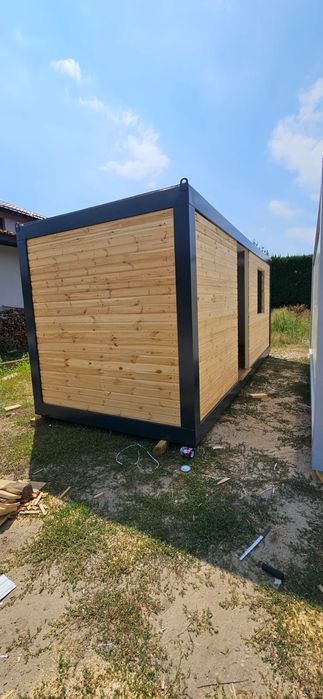 Vând containere modulare